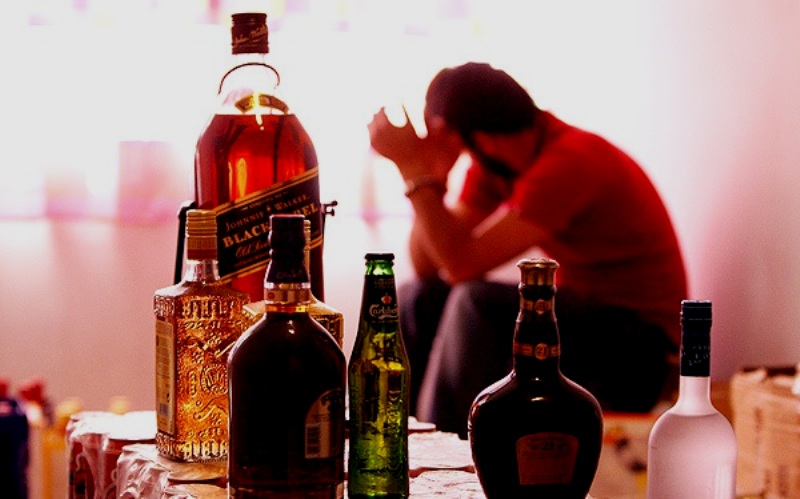 جرم خرید و فروش مشروبات الکلی چیست